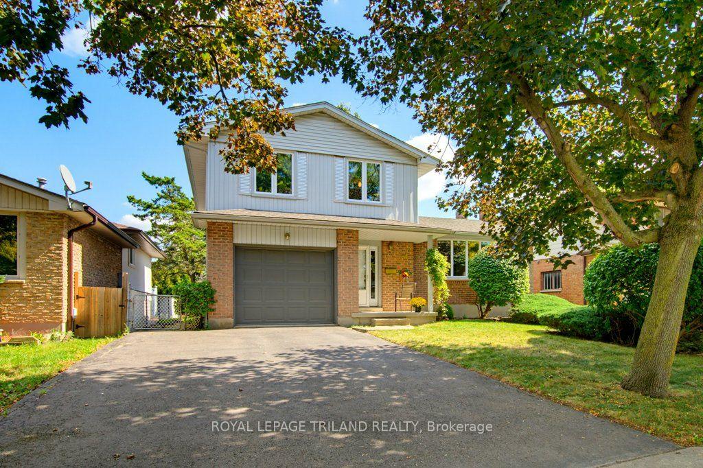 Photo 3 of 134 St Lawrence Boulevard, London, South O — HOMEH