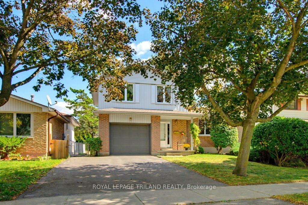 Photo 4 of 134 St Lawrence Boulevard, London, South O — HOMEH