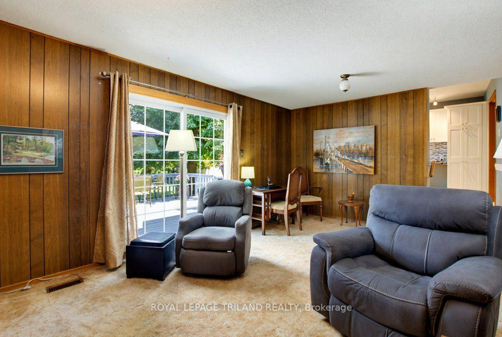 Photo 8 of 134 St Lawrence Boulevard, London, South O — HOMEH