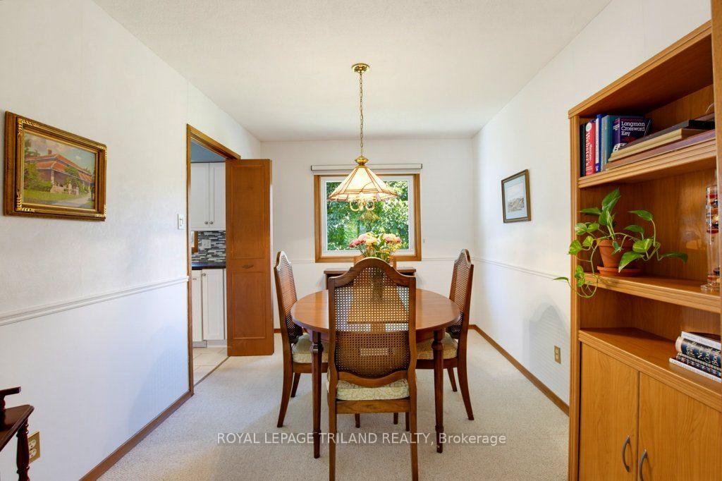 Photo 16 of 134 St Lawrence Boulevard, London, South O — HOMEH