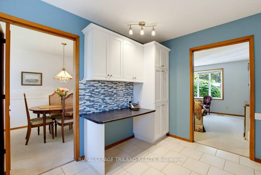 Photo 23 of 134 St Lawrence Boulevard, London, South O — HOMEH