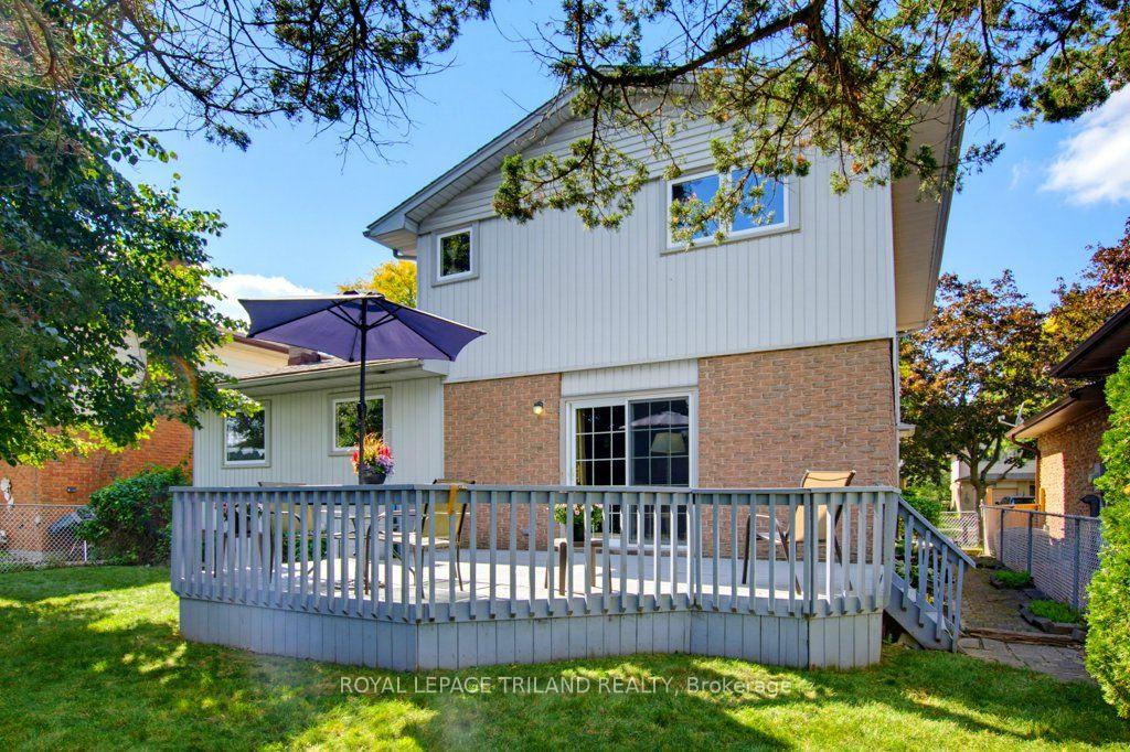 Photo 35 of 134 St Lawrence Boulevard, London, South O — HOMEH