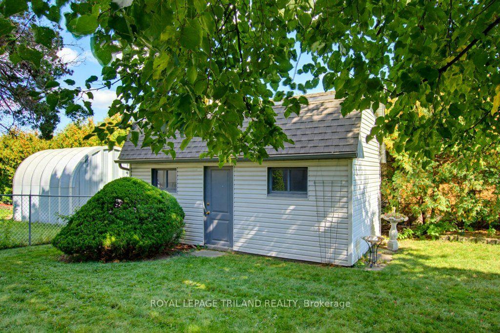 Photo 39 of 134 St Lawrence Boulevard, London, South O — HOMEH