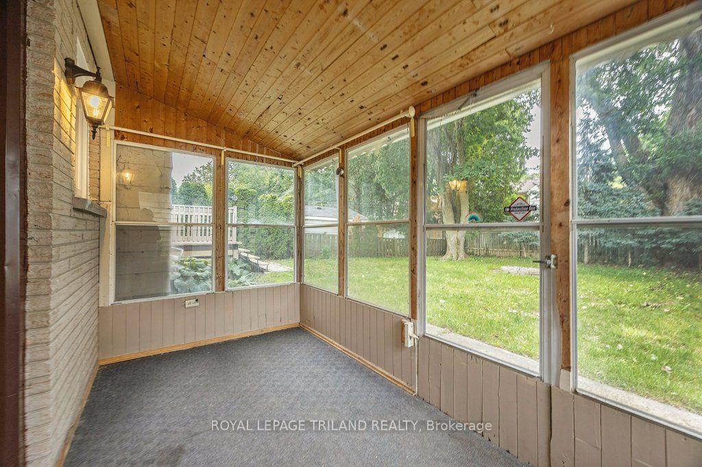 Photo 12 of 1245 Victoria Drive, London, East C — HOMEH