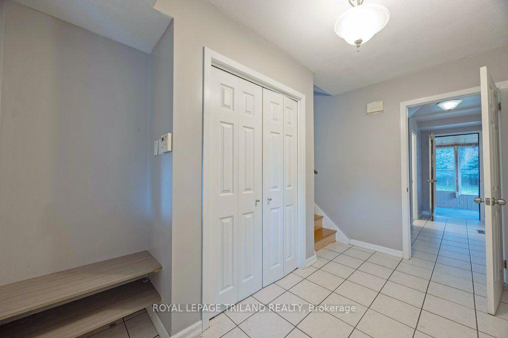 Photo 19 of 1245 Victoria Drive, London, East C — HOMEH