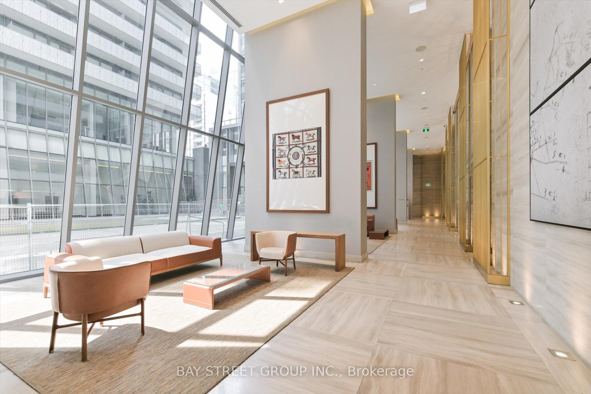 Photo 5 of Unit LPH4706, 50 Charles Street, Toronto, Church-Yonge Corridor — HOMEH