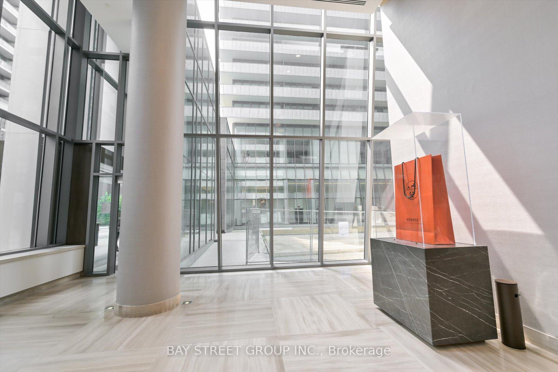 Photo 8 of Unit LPH4706, 50 Charles Street, Toronto, Church-Yonge Corridor — HOMEH