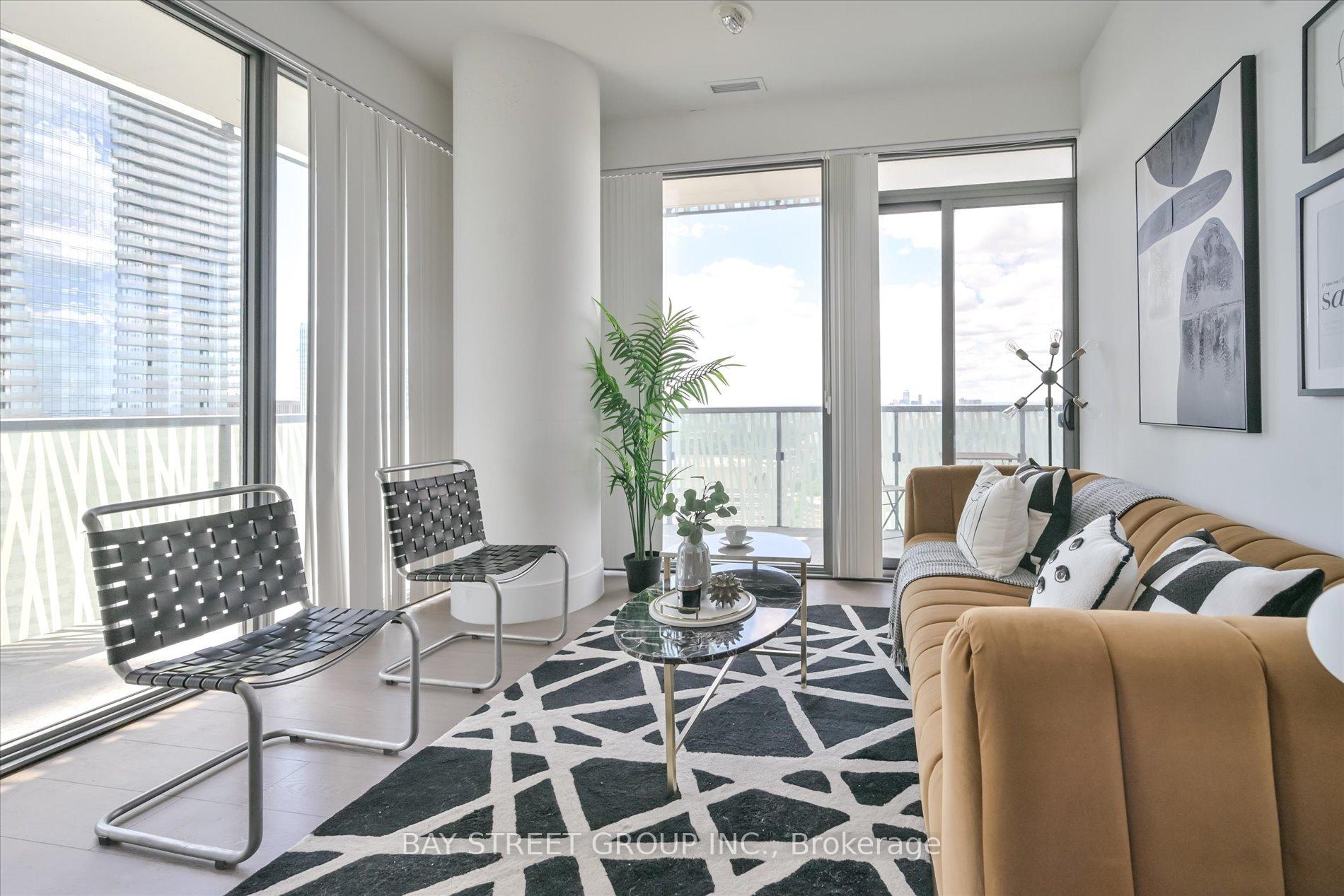 Photo 13 of Unit LPH4706, 50 Charles Street, Toronto, Church-Yonge Corridor — HOMEH