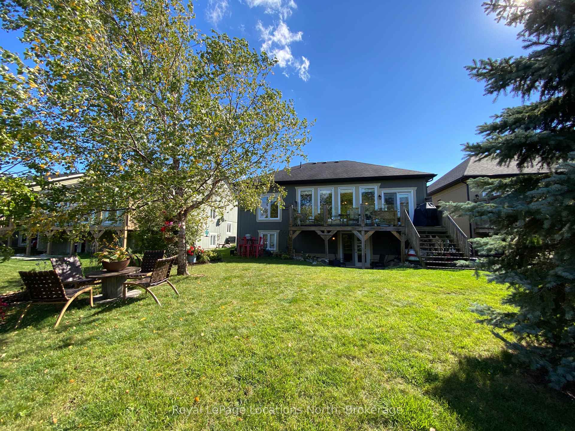 Photo 14 of 77 Findlay Drive, Collingwood — HOMEH