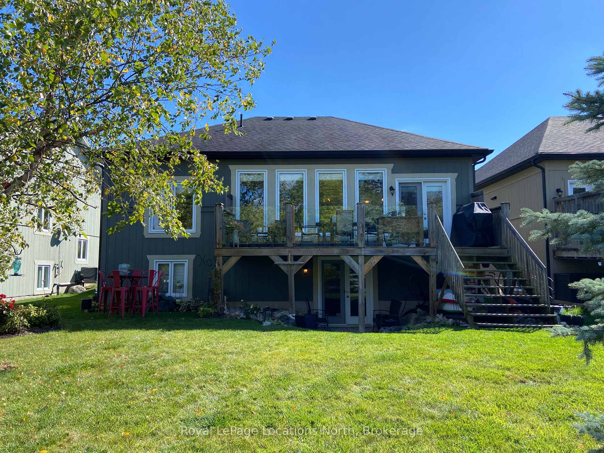 Photo 15 of 77 Findlay Drive, Collingwood — HOMEH