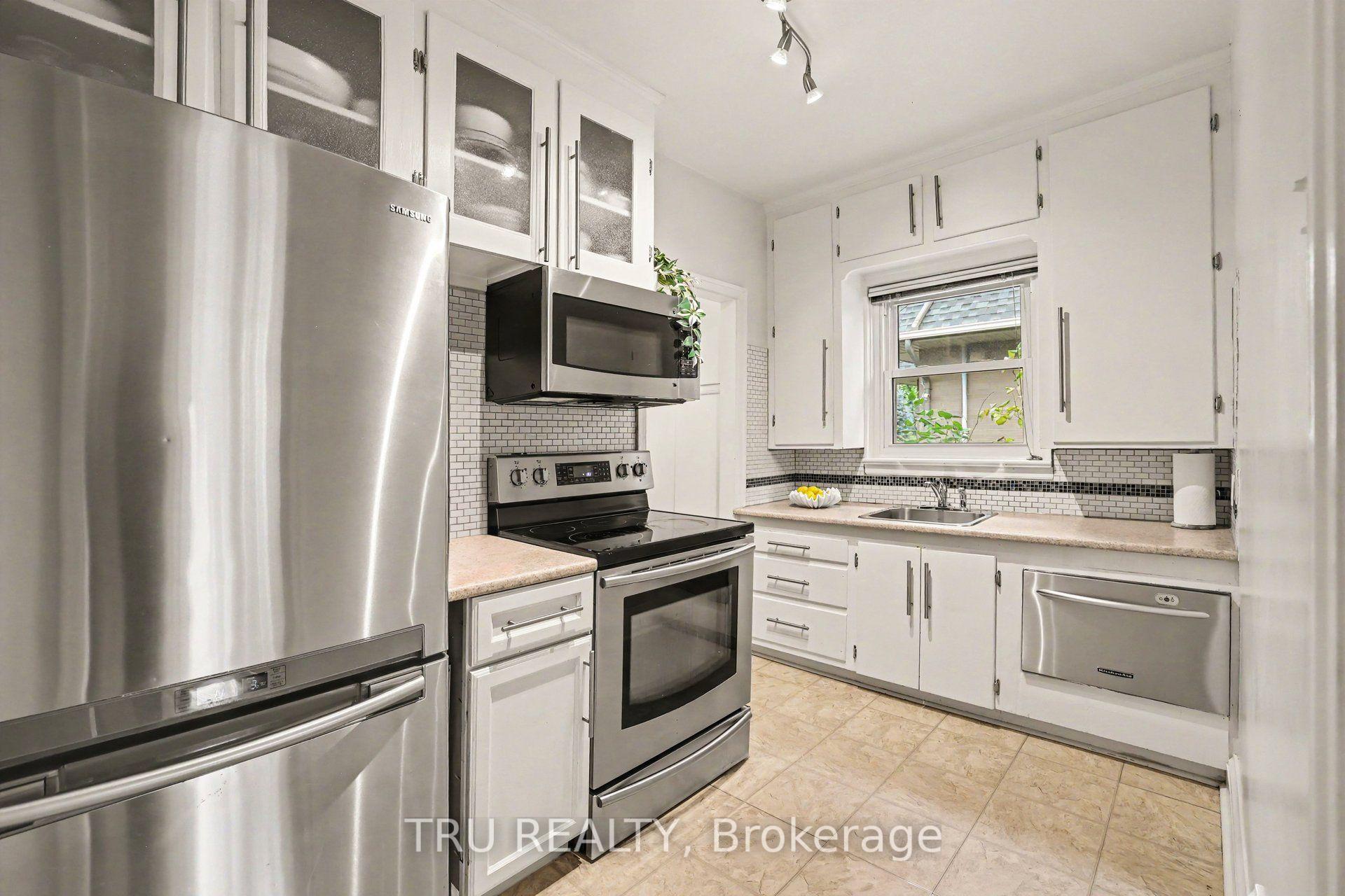 Photo 10 of 51 Merritt Avenue, Ottawa, Ottawa East — HOMEH