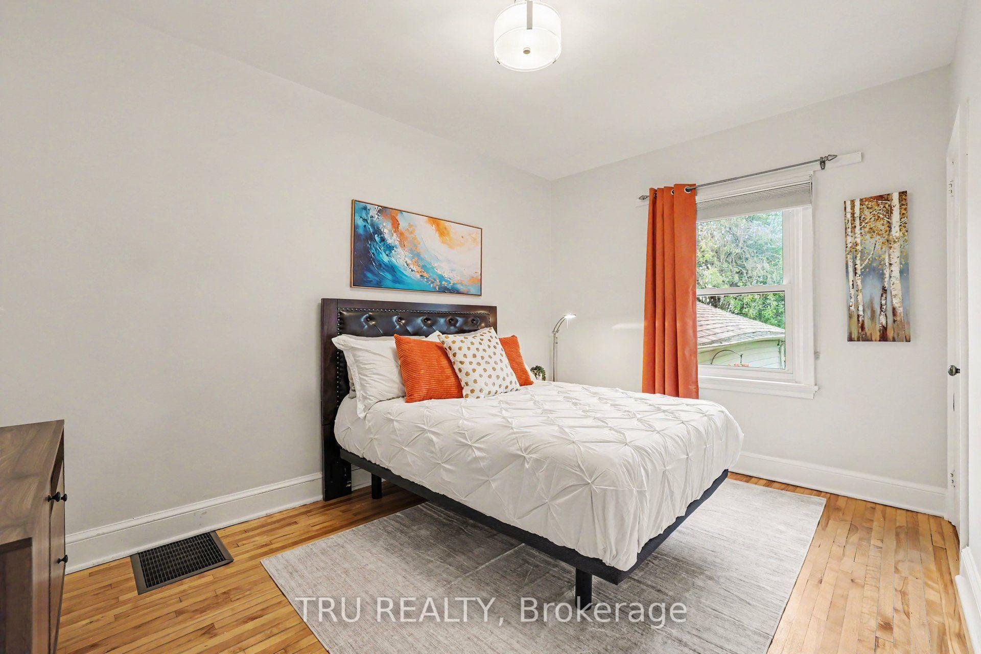 Photo 15 of 51 Merritt Avenue, Ottawa, Ottawa East — HOMEH