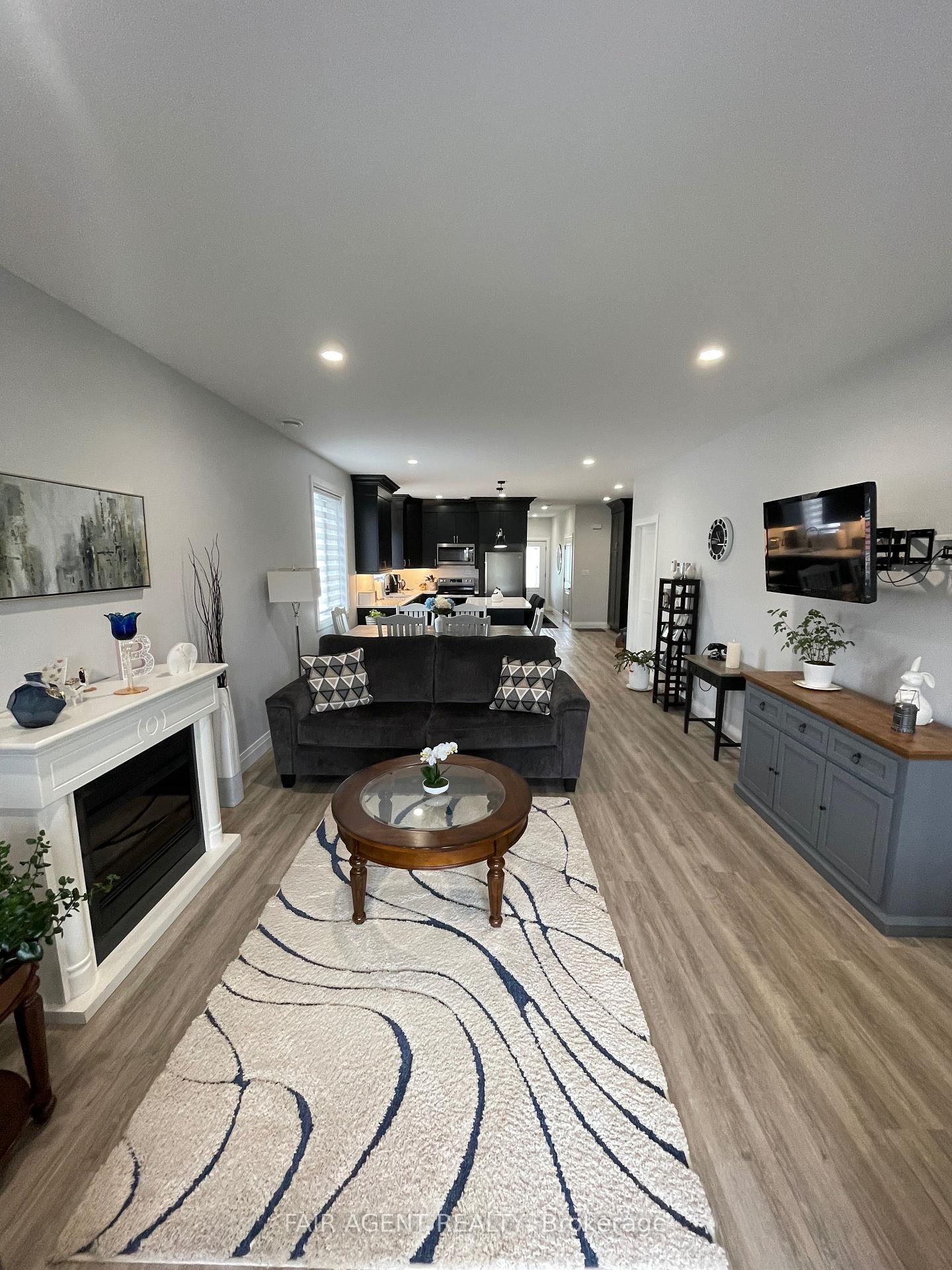 Photo 7 of Unit 2, 255 Albert Street, Huron East, Brussels — HOMEH