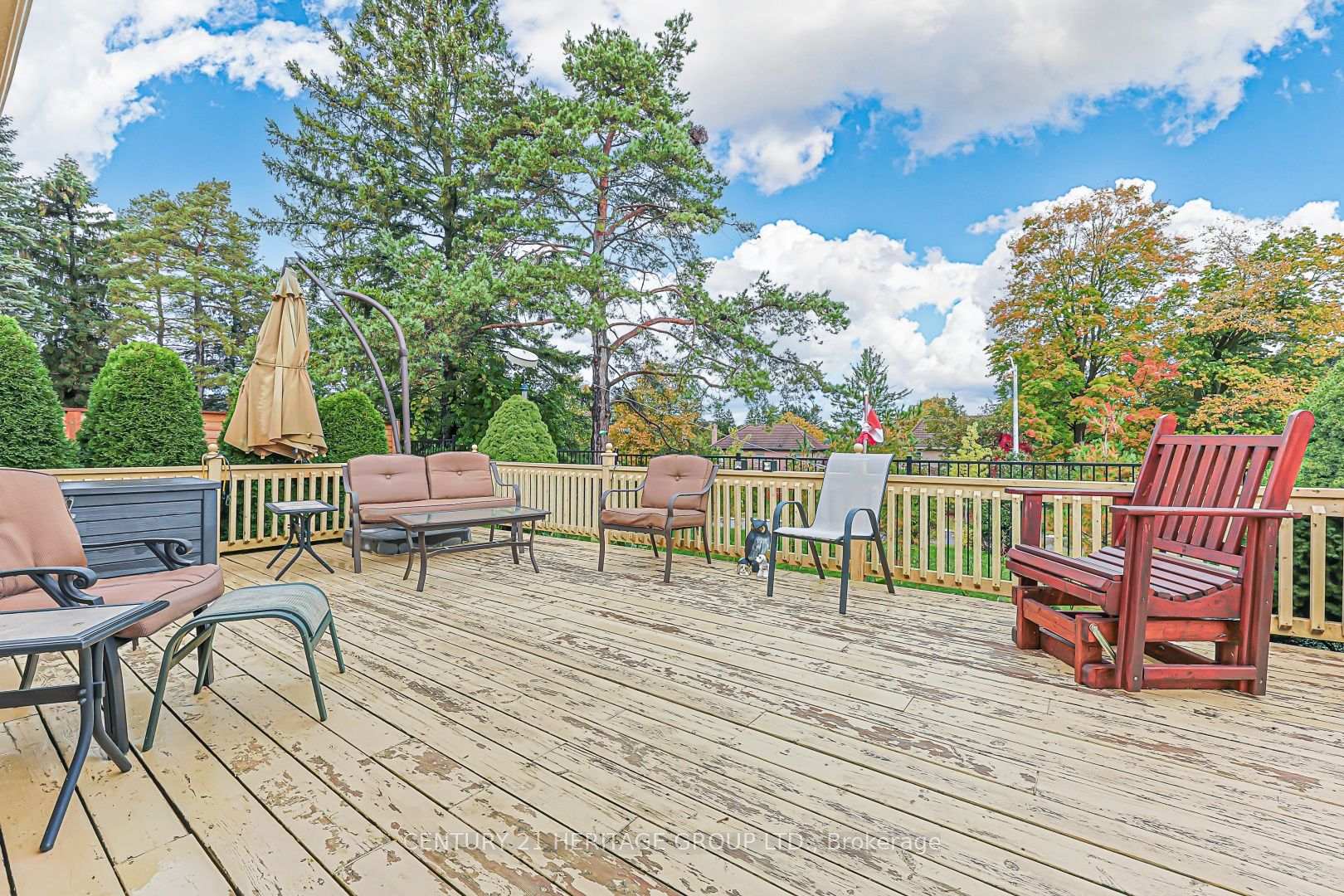 Photo 20 of 20 Simmons Crescent, Aurora, Aurora Highlands — HOMEH
