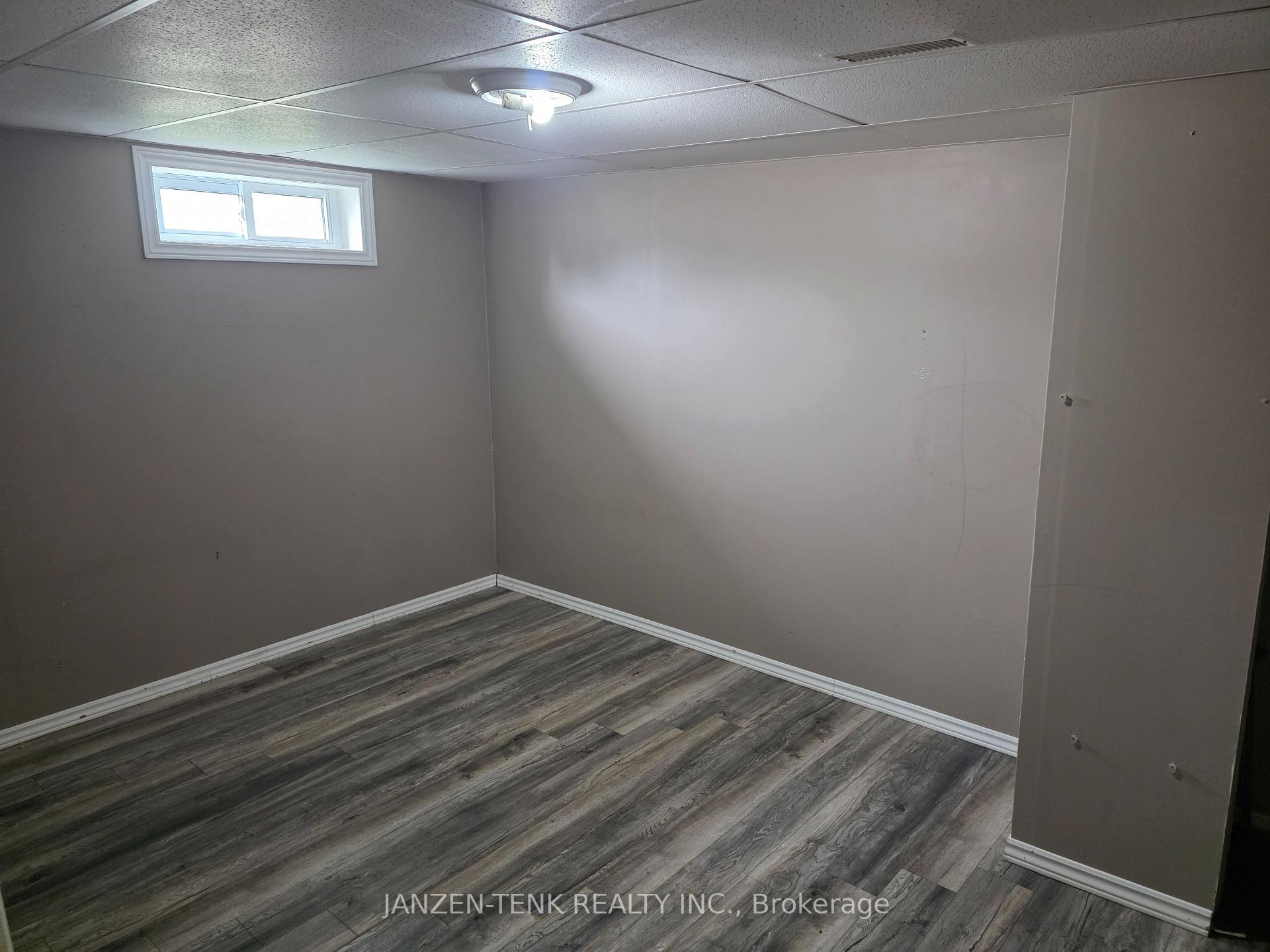 Photo 14 of 119 Moore Avenue, Aylmer — HOMEH