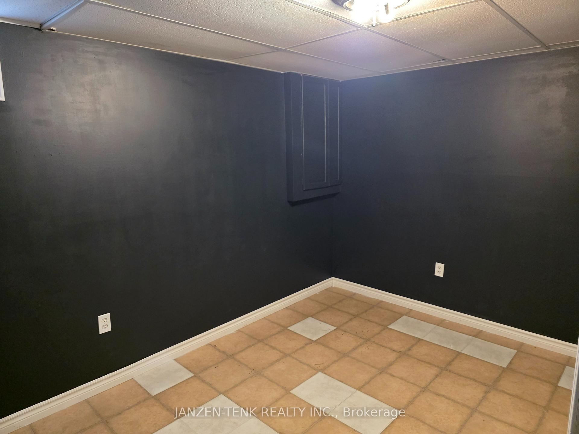Photo 15 of 119 Moore Avenue, Aylmer — HOMEH