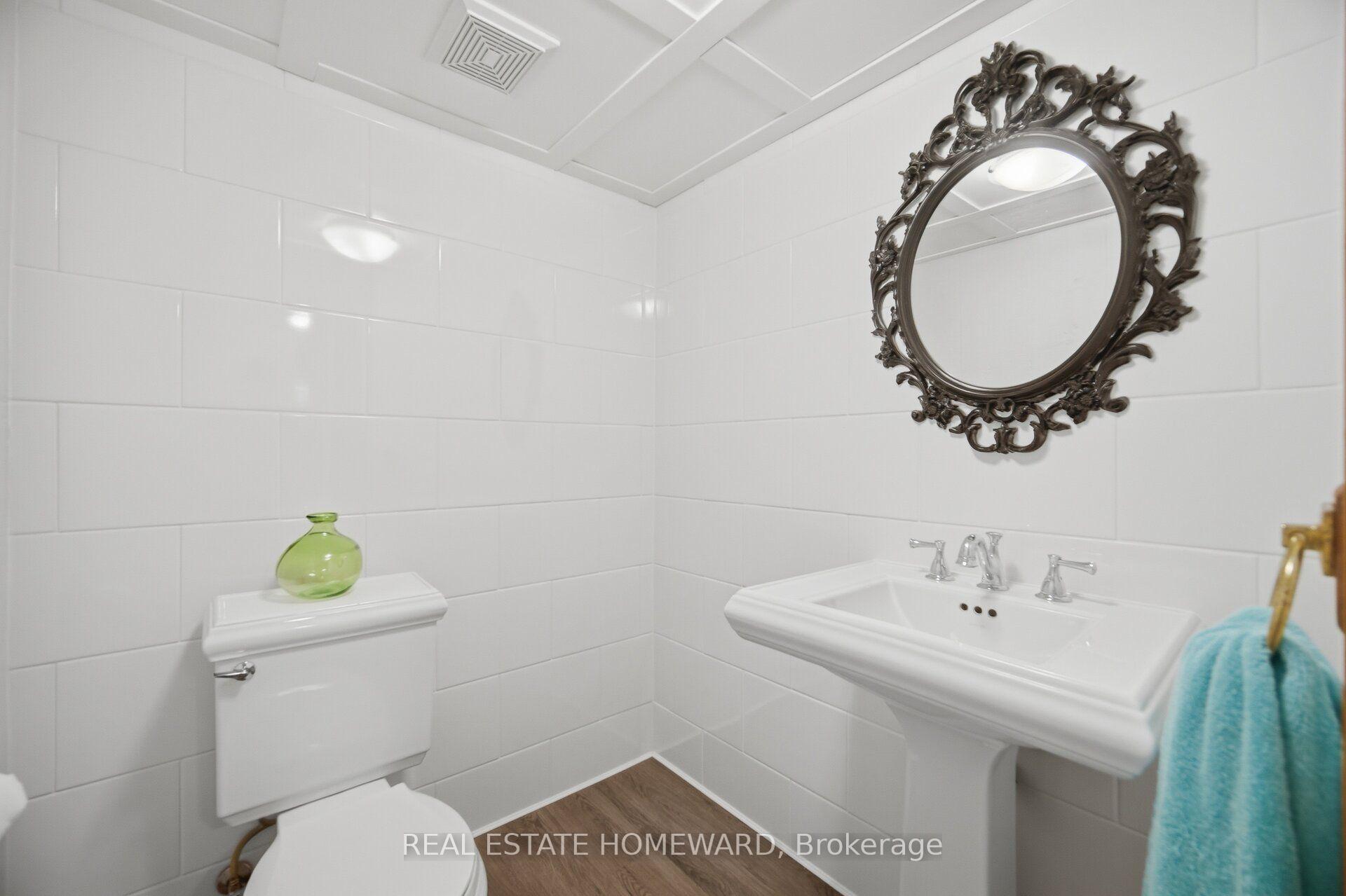 Photo 28 of 3 Shadwell Place, North York, Banbury-Don Mills — HOMEH