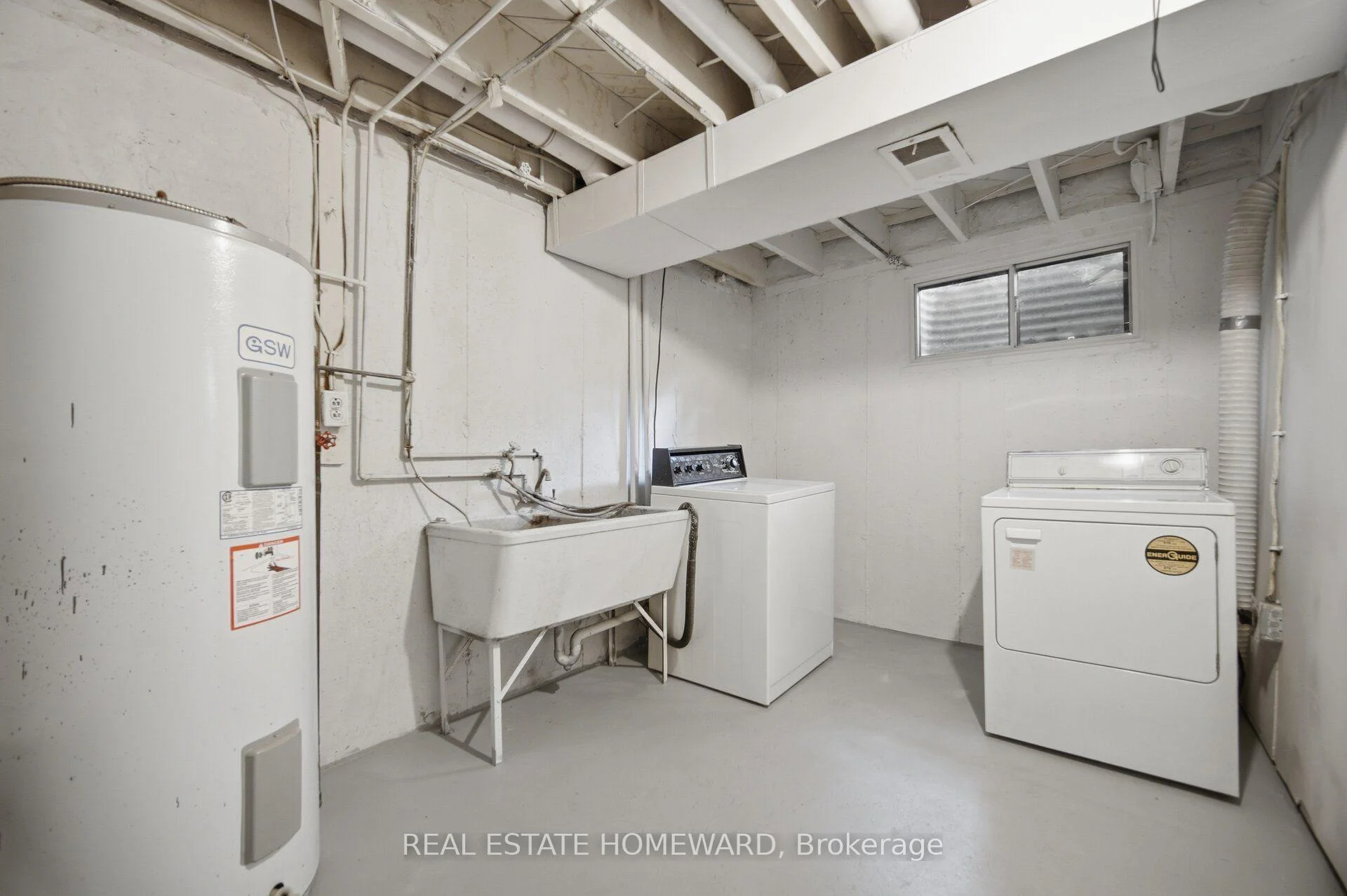 Photo 32 of 3 Shadwell Place, North York, Banbury-Don Mills — HOMEH