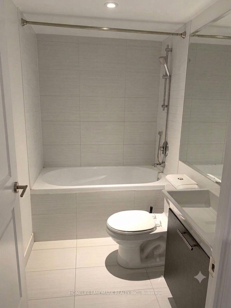 Photo 9 of Unit 4206, 386 Yonge Street, Toronto, Bay Street Corridor — HOMEH