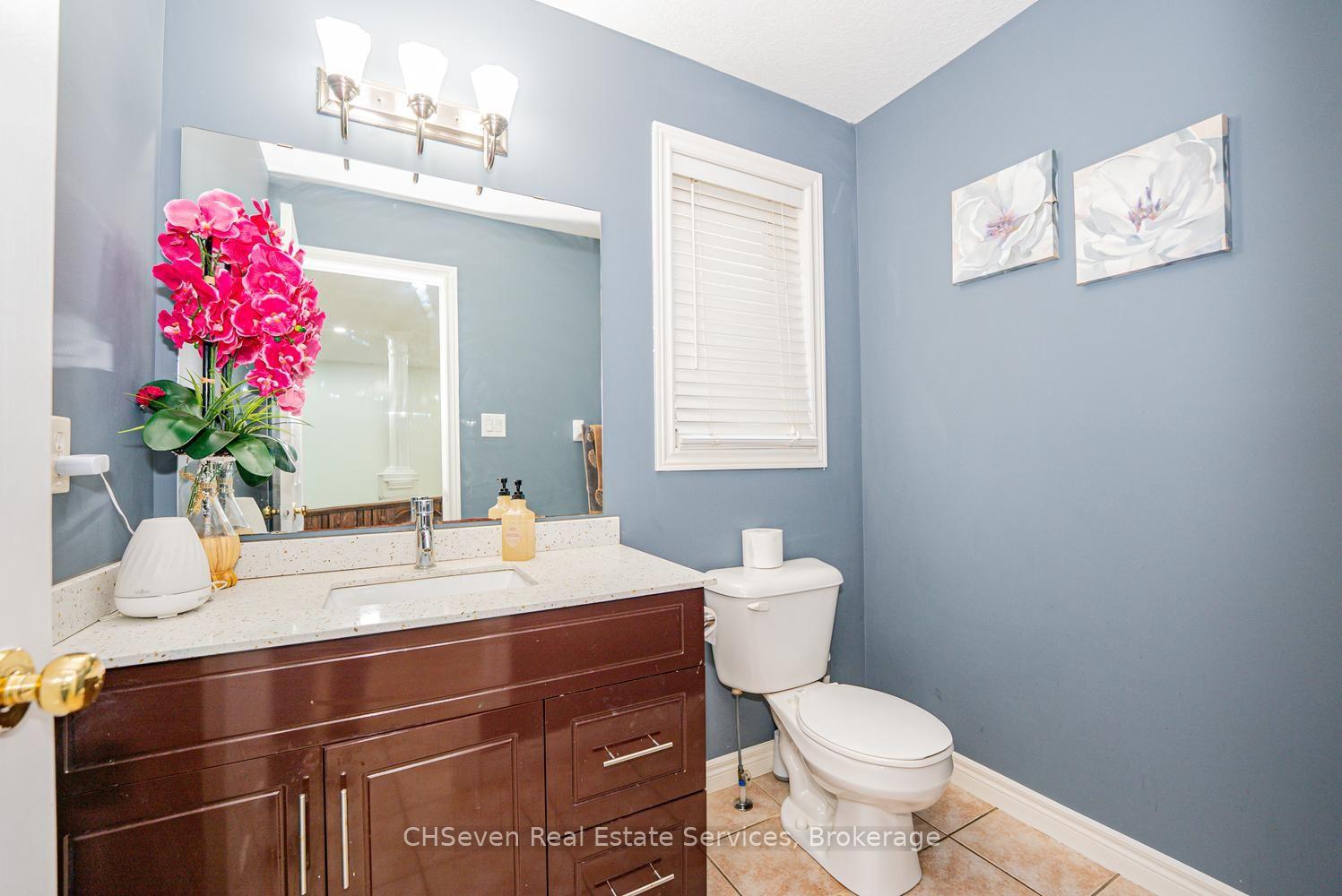 Photo 16 of 373 Thomas Slee Drive, Kitchener, Doon South — HOMEH