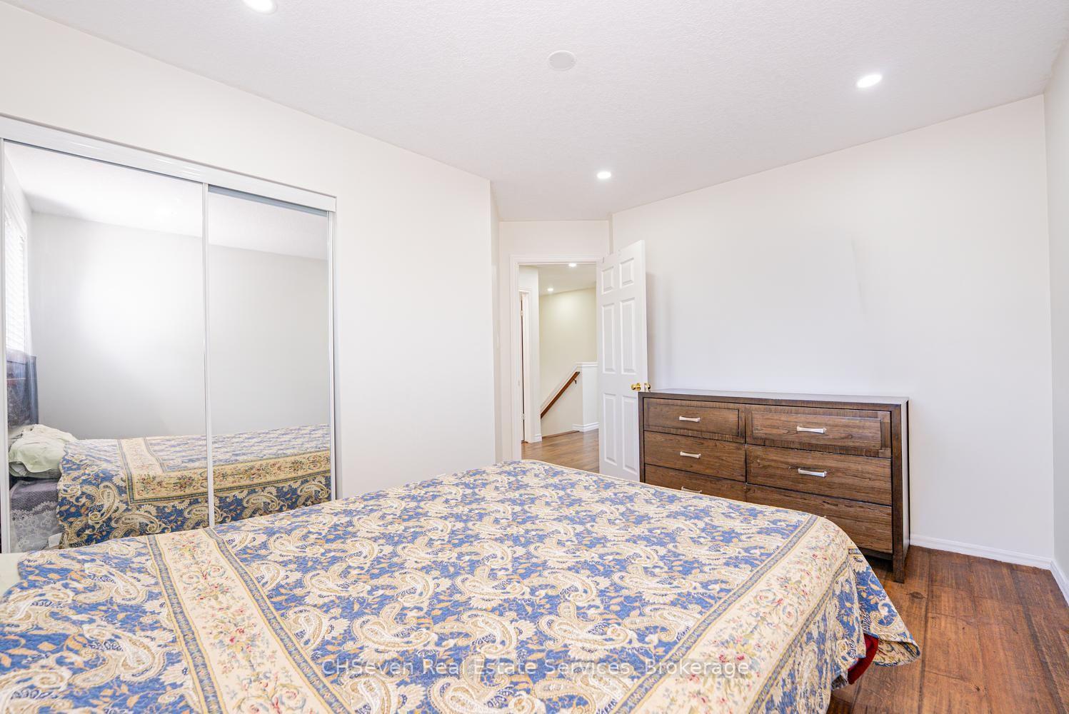 Photo 24 of 373 Thomas Slee Drive, Kitchener, Doon South — HOMEH
