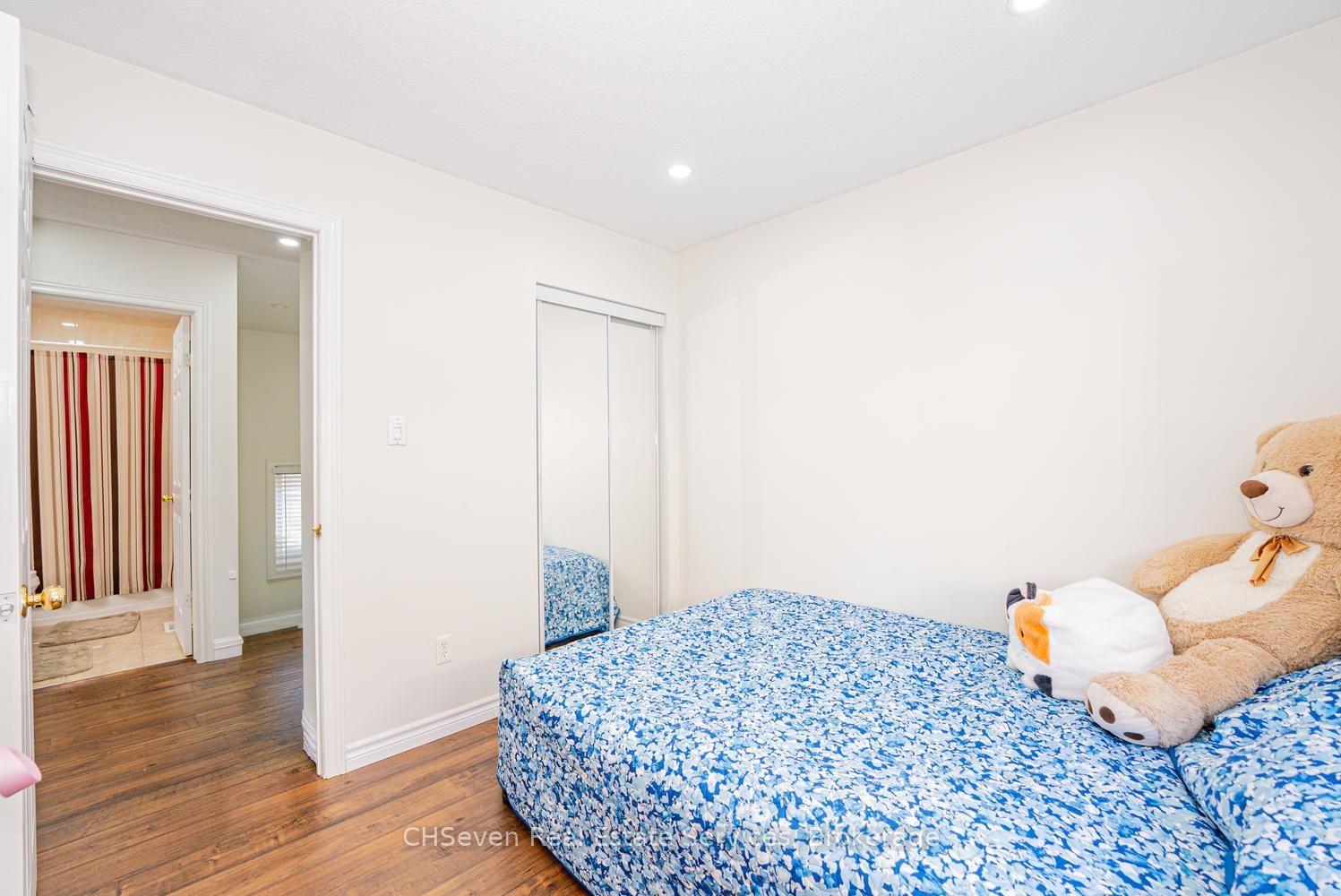 Photo 28 of 373 Thomas Slee Drive, Kitchener, Doon South — HOMEH