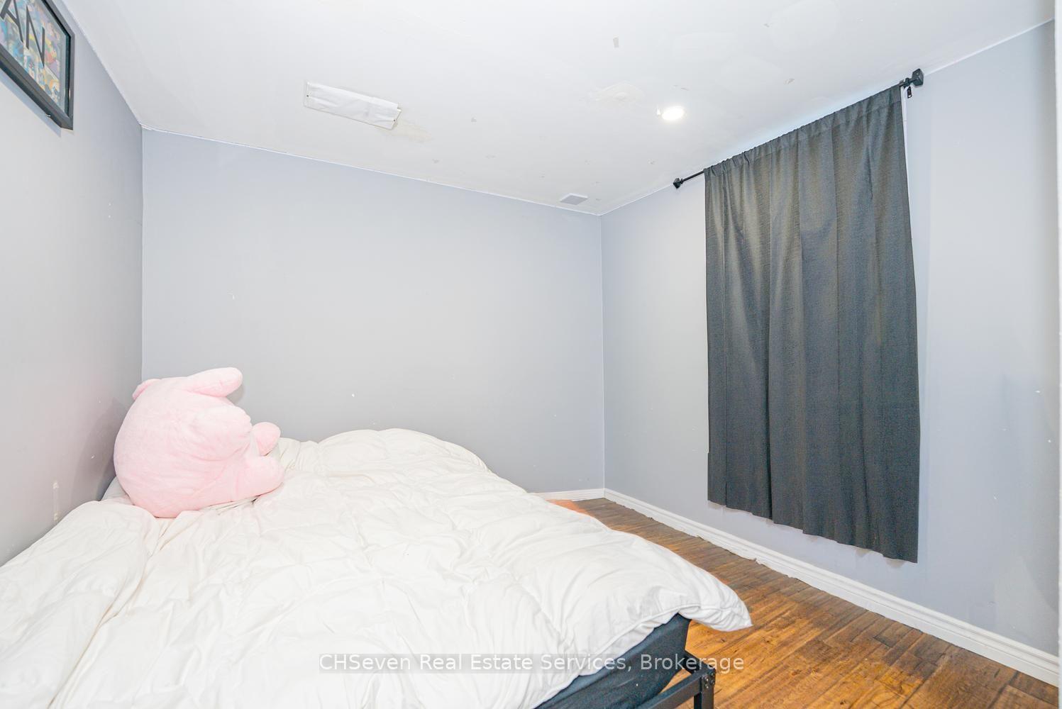 Photo 37 of 373 Thomas Slee Drive, Kitchener, Doon South — HOMEH