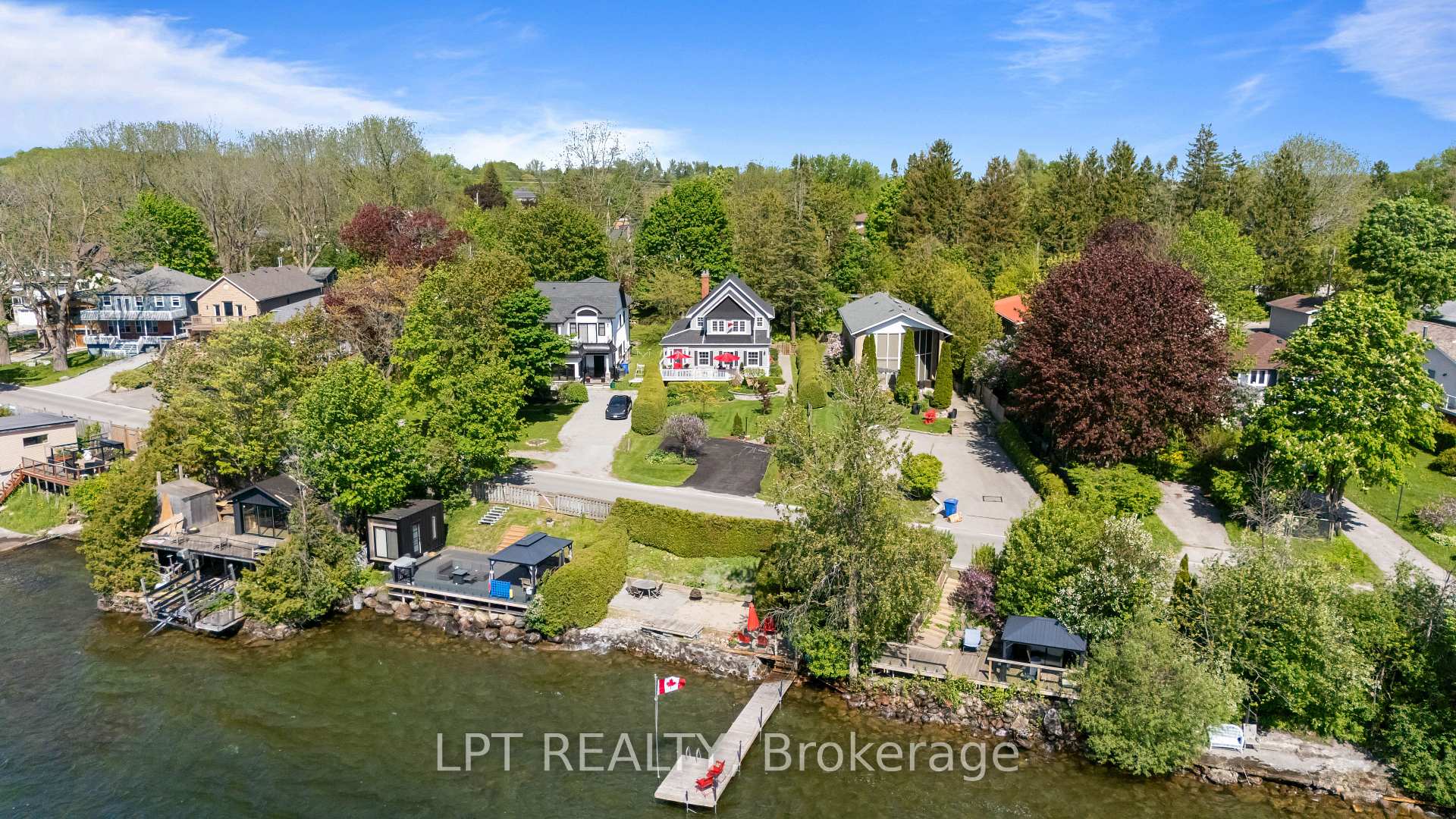 Photo 2 of 145 Lake Drive N, Georgina, Keswick North — HOMEH