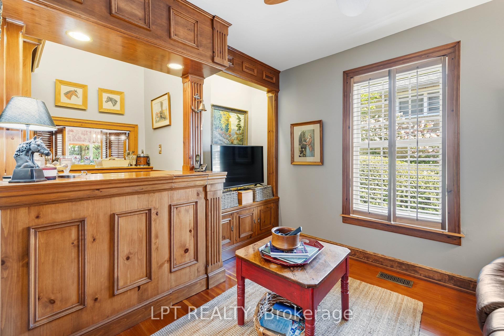Photo 23 of 145 Lake Drive N, Georgina, Keswick North — HOMEH