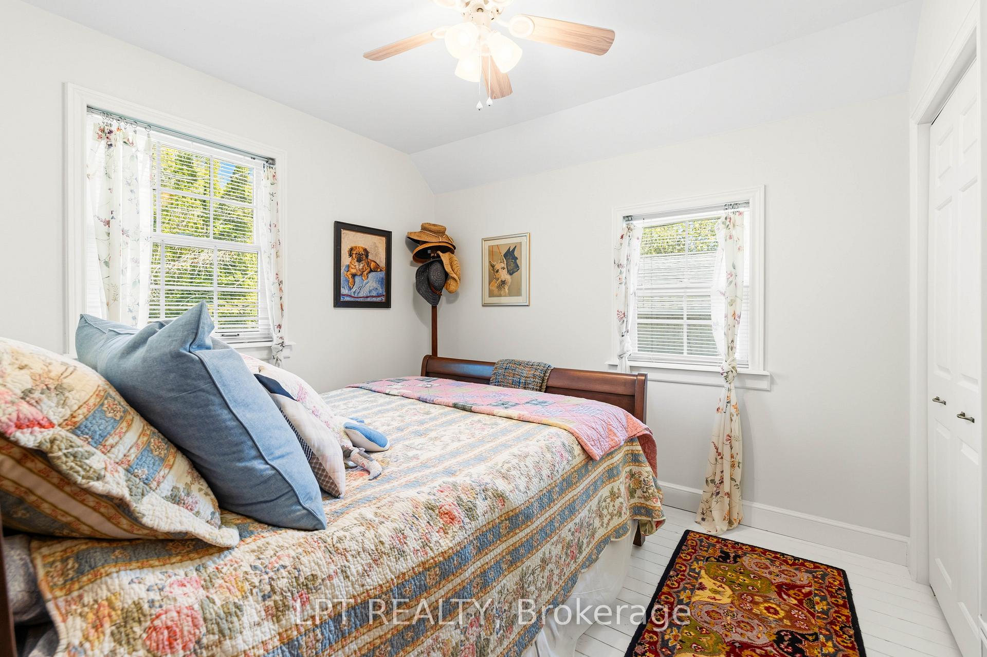 Photo 32 of 145 Lake Drive N, Georgina, Keswick North — HOMEH