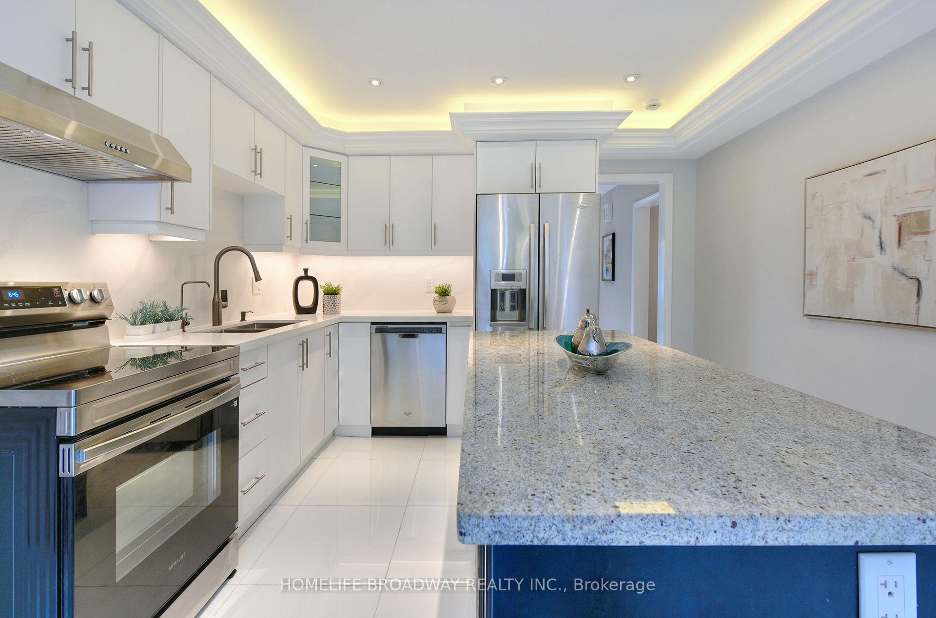 Photo 18 of 30 Gossamer Avenue, North York, Newtonbrook East — HOMEH