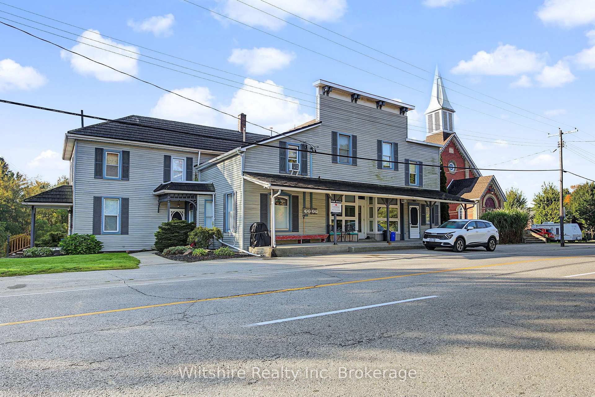 Photo 5 of 407 Main Street E, Norwich, Springford — HOMEH