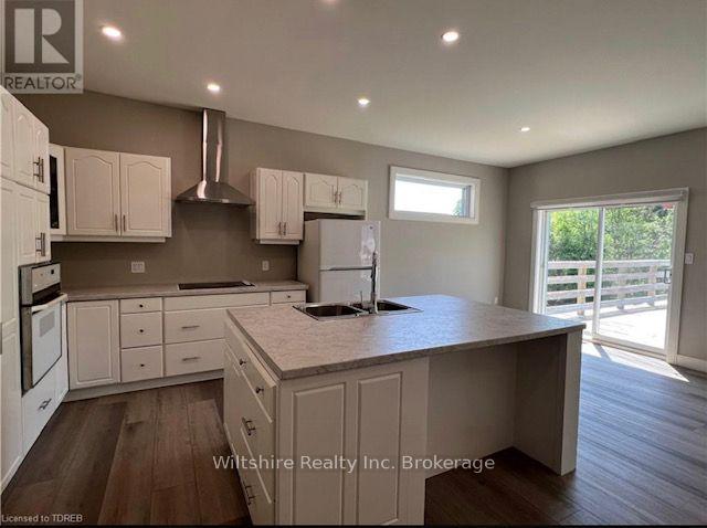 Photo 26 of 407 Main Street E, Norwich, Springford — HOMEH