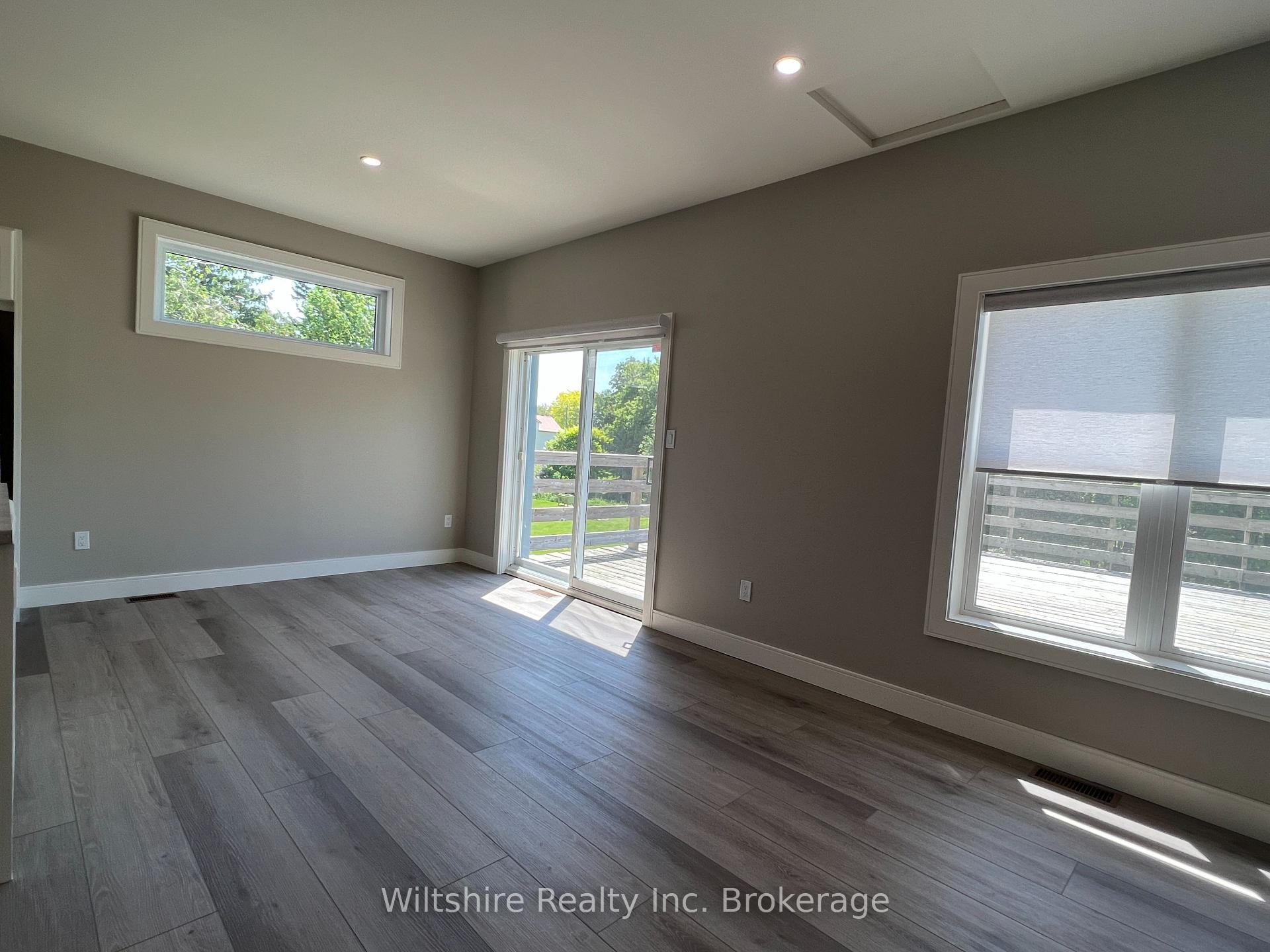 Photo 29 of 407 Main Street E, Norwich, Springford — HOMEH