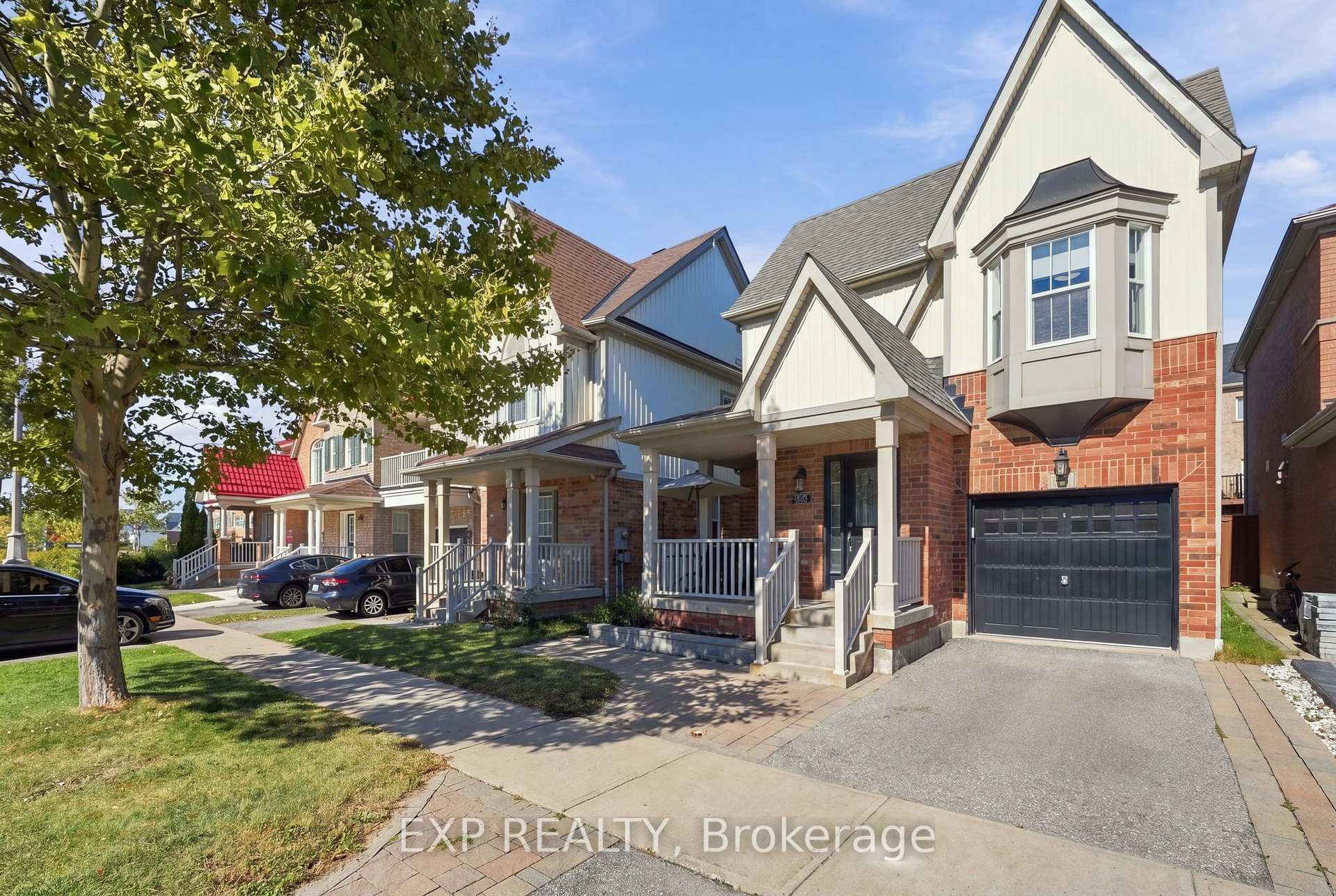 Photo 2 of 48 Thackery Drive, Ajax, Northeast Ajax — HOMEH
