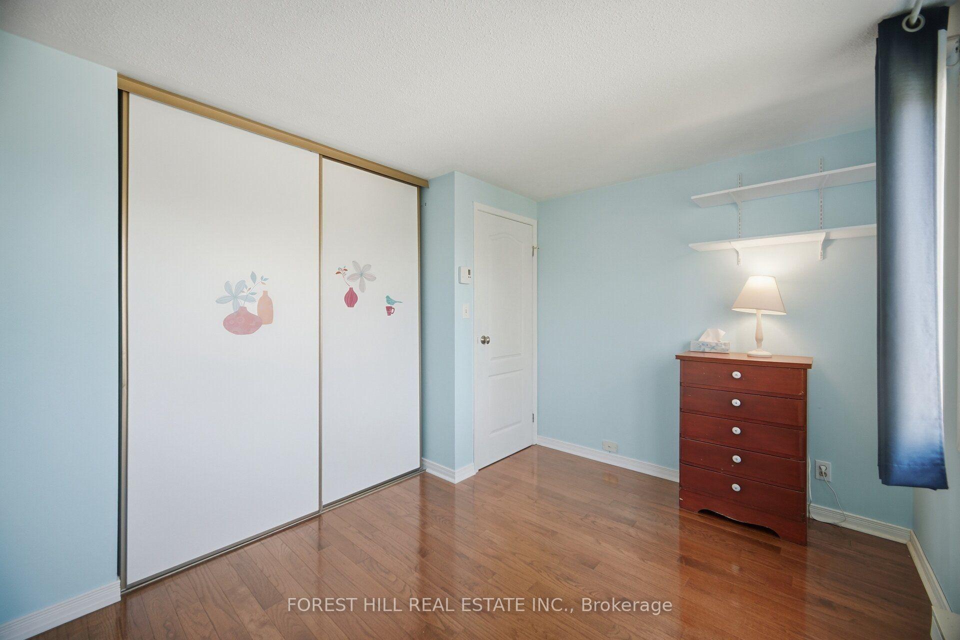 Photo 15 of 33 Rice Drive, King, Schomberg — HOMEH
