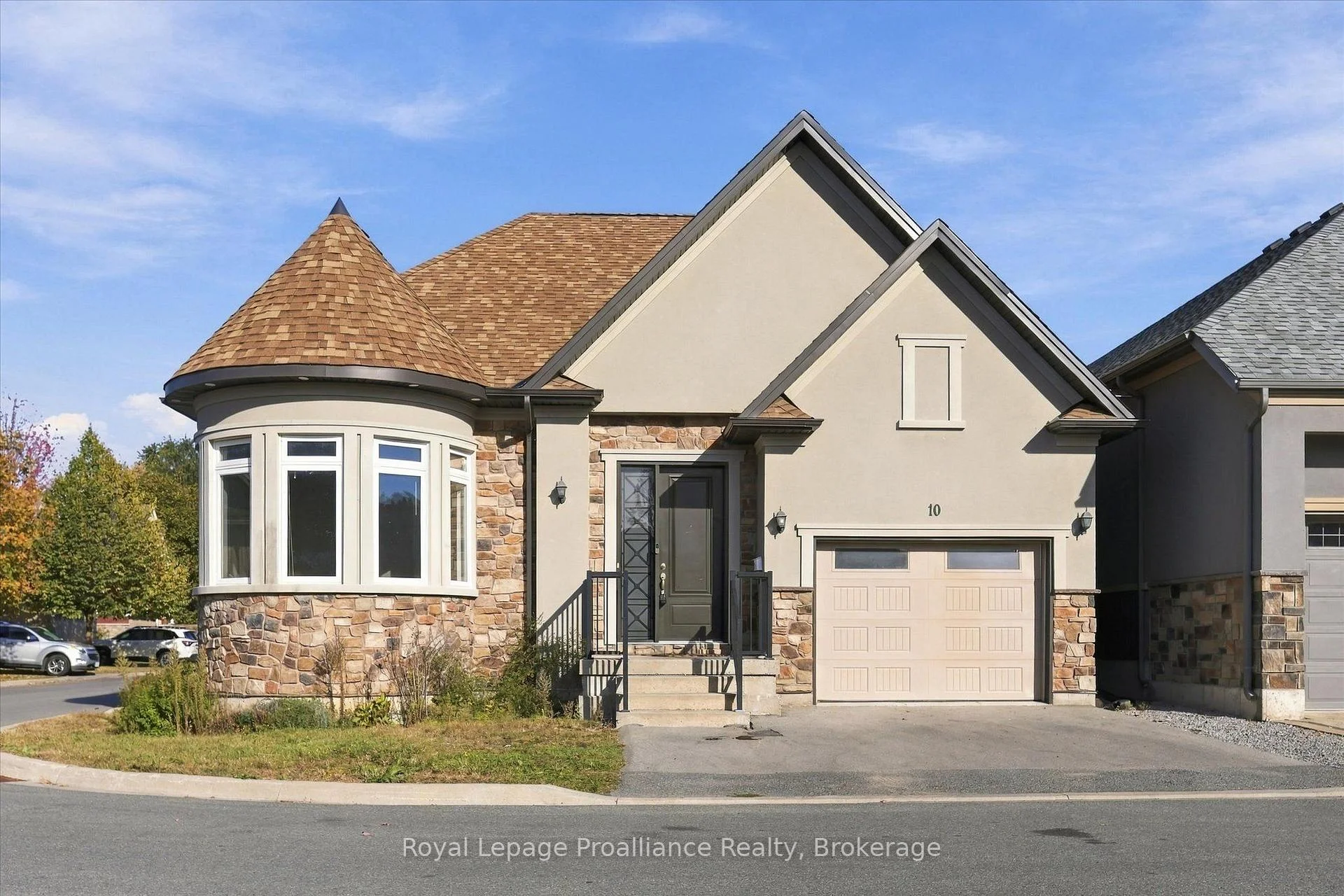 Photo 17 of 10 Lockside Drive, Peterborough, Otonabee Ward 1 — HOMEH