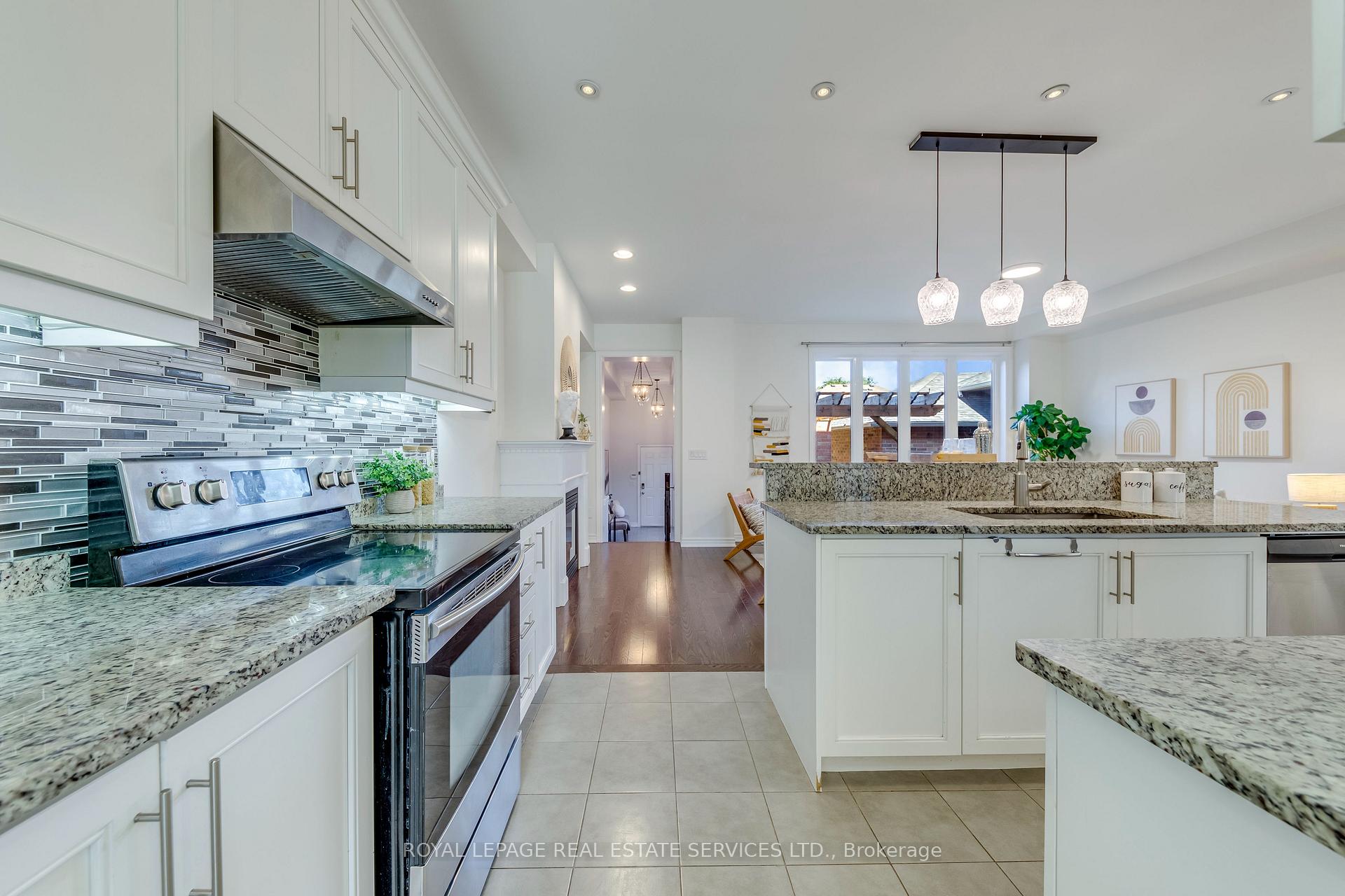 Photo 12 of 3117 Neyagawa Boulevard, Oakville, Glenorchy — HOMEH