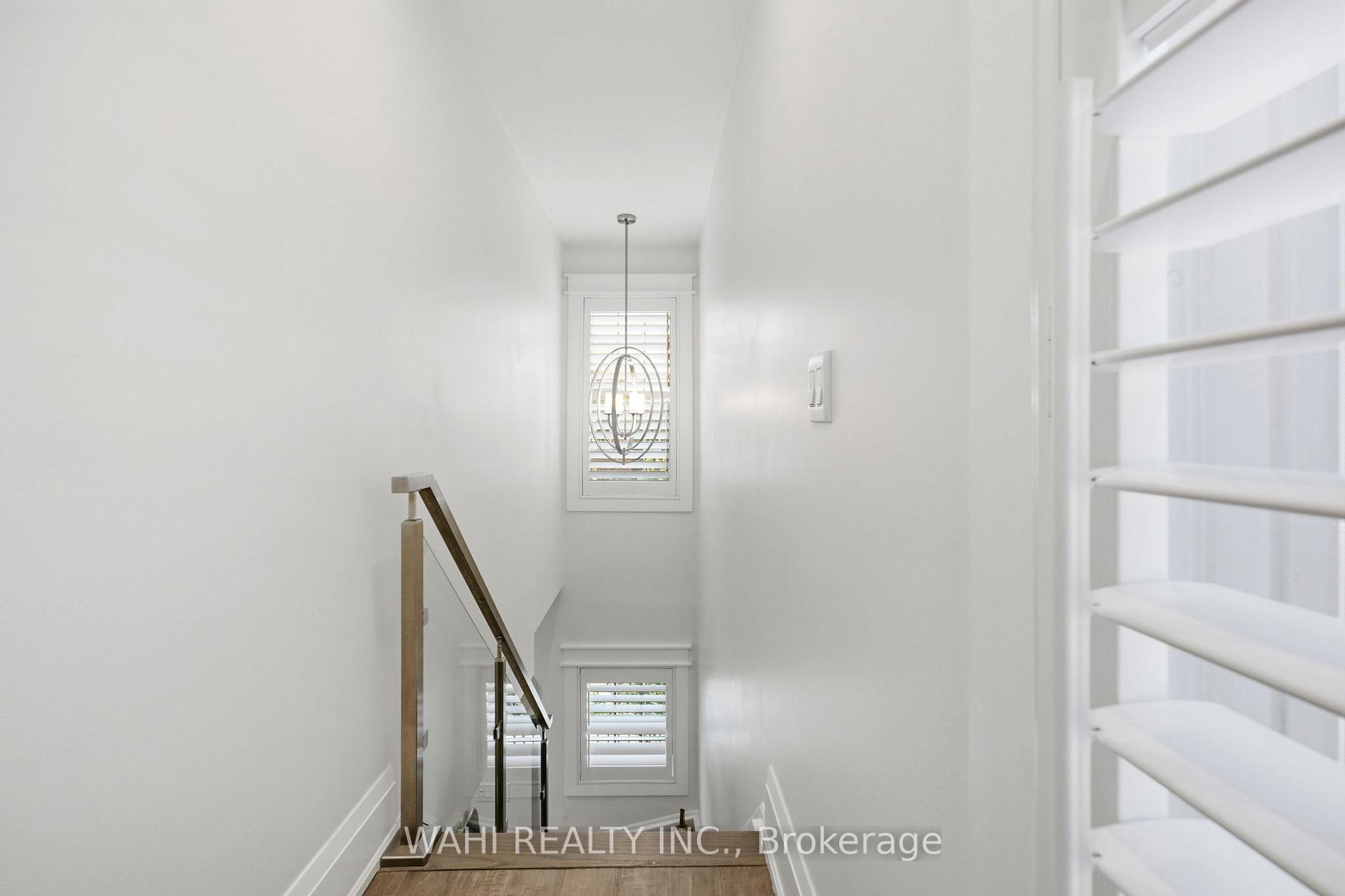 Photo 18 of 13 Rock Haven Lane, Brampton, Downtown Brampton — HOMEH