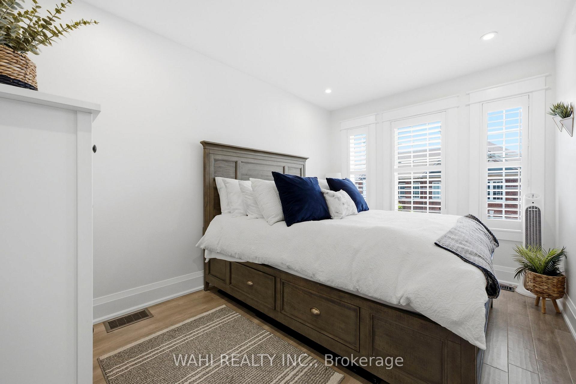 Photo 20 of 13 Rock Haven Lane, Brampton, Downtown Brampton — HOMEH