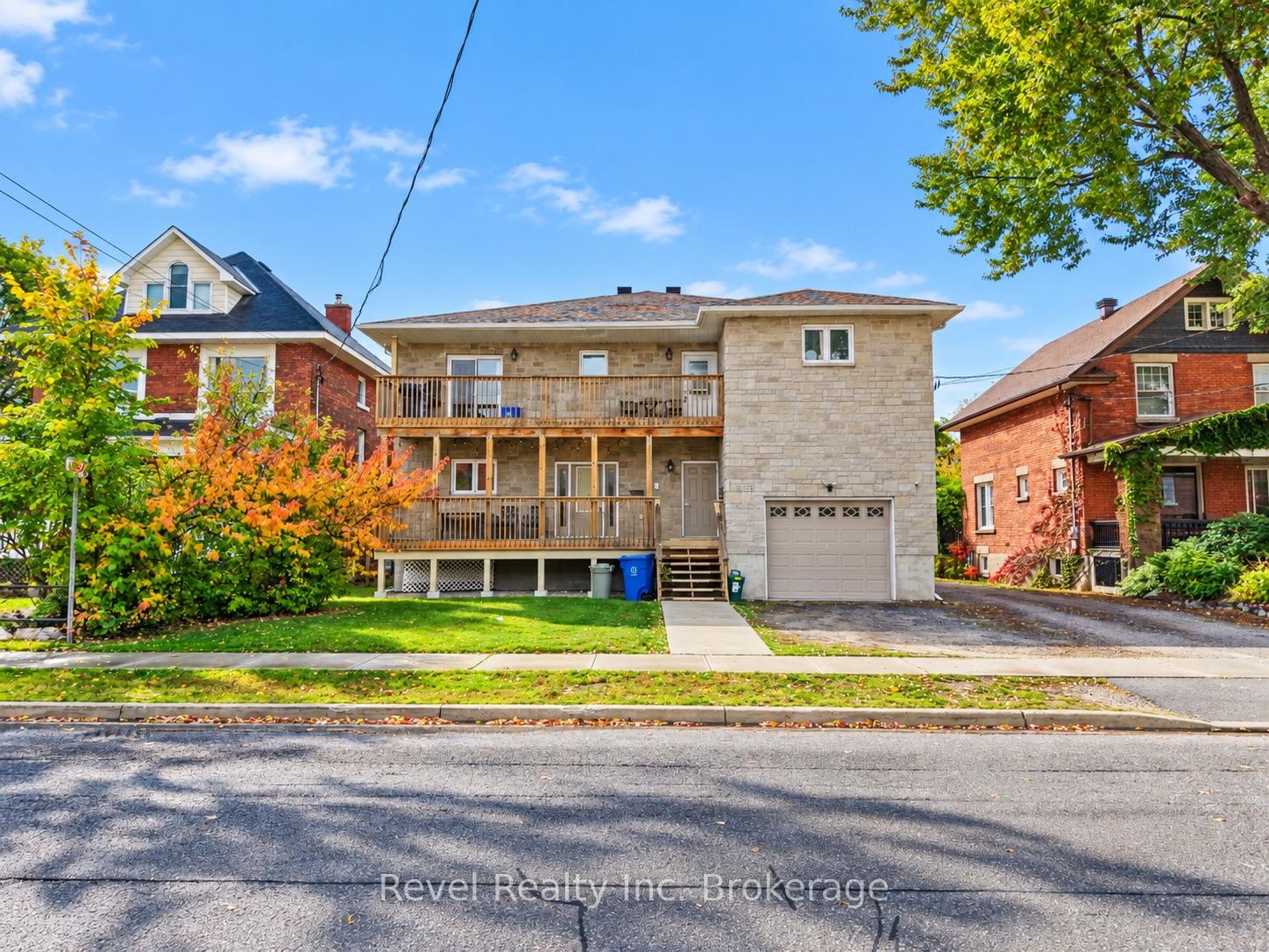 Photo of 373 First Avenue E