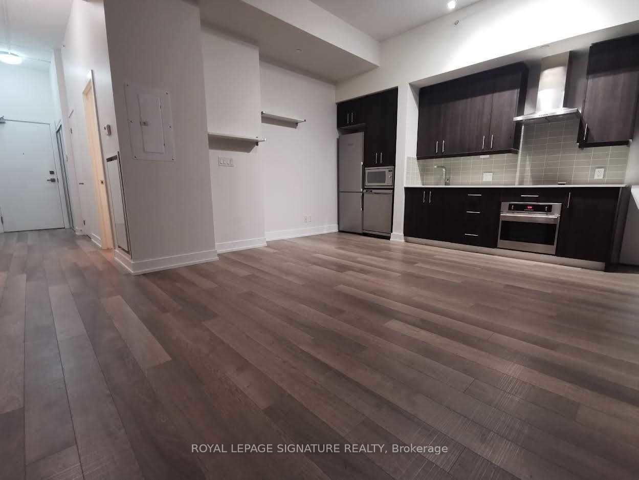 Photo 3 of Unit #903, 75 The Donway W, North York, Banbury-Don Mills — HOMEH
