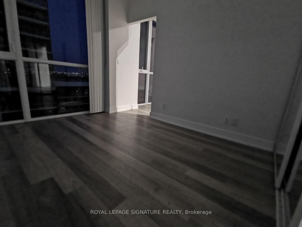 Photo 8 of Unit #903, 75 The Donway W, North York, Banbury-Don Mills — HOMEH