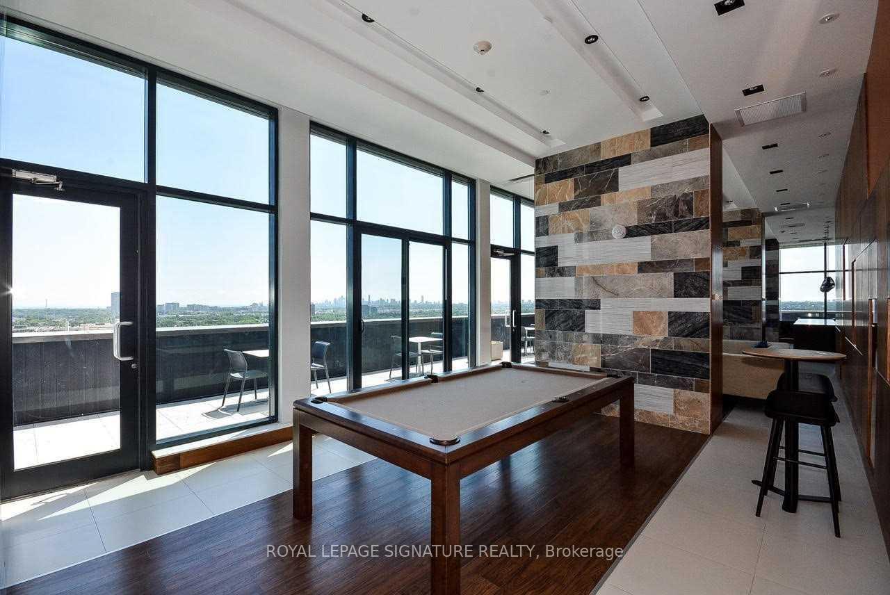 Photo 13 of Unit #903, 75 The Donway W, North York, Banbury-Don Mills — HOMEH