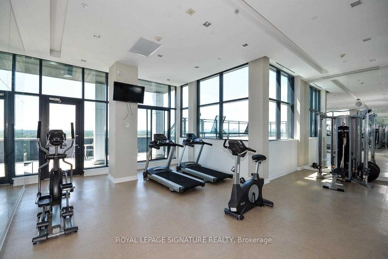 Photo 15 of Unit #903, 75 The Donway W, North York, Banbury-Don Mills — HOMEH