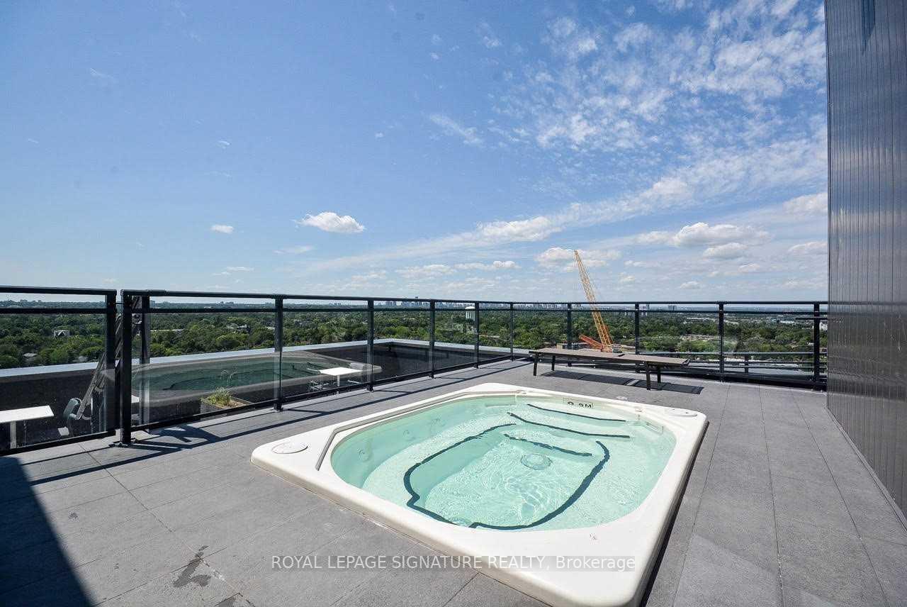 Photo 16 of Unit #903, 75 The Donway W, North York, Banbury-Don Mills — HOMEH