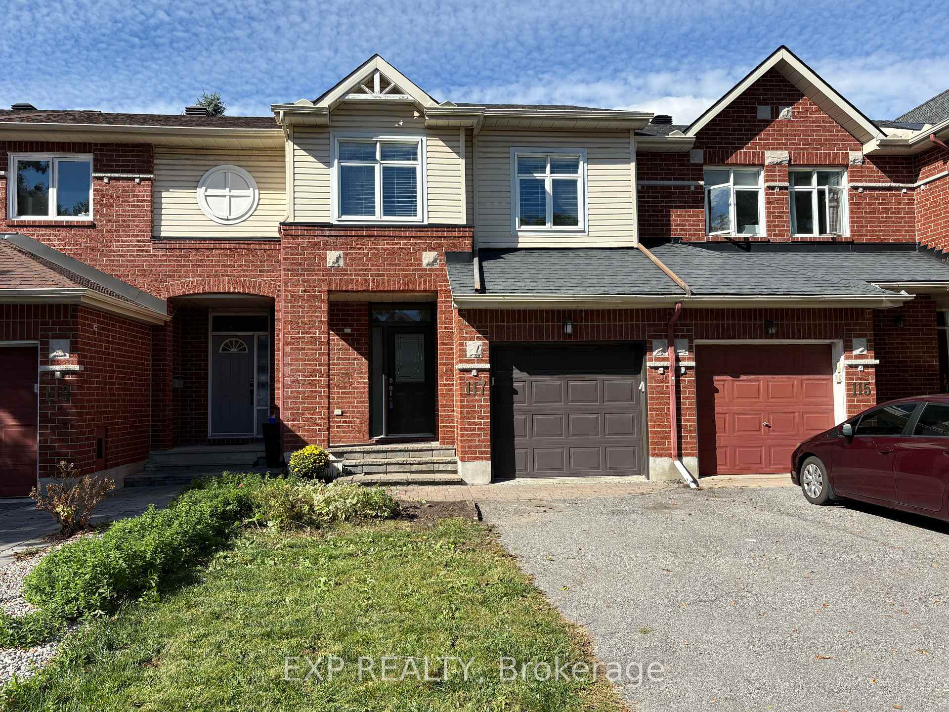 Photo 1 of 117 Thornbury Crescent, Ottawa, Centrepointe — HOMEH