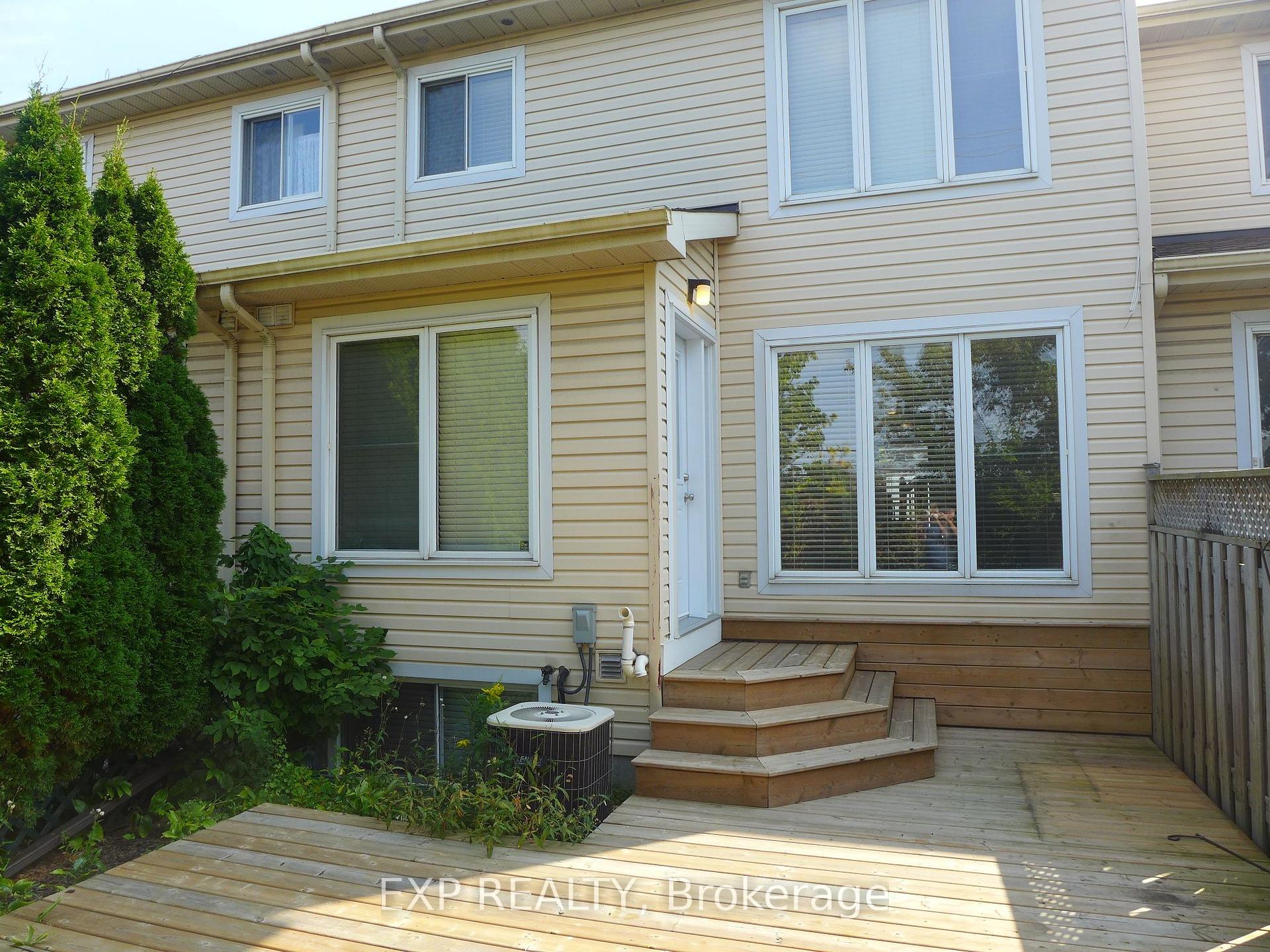 Photo 5 of 117 Thornbury Crescent, Ottawa, Centrepointe — HOMEH
