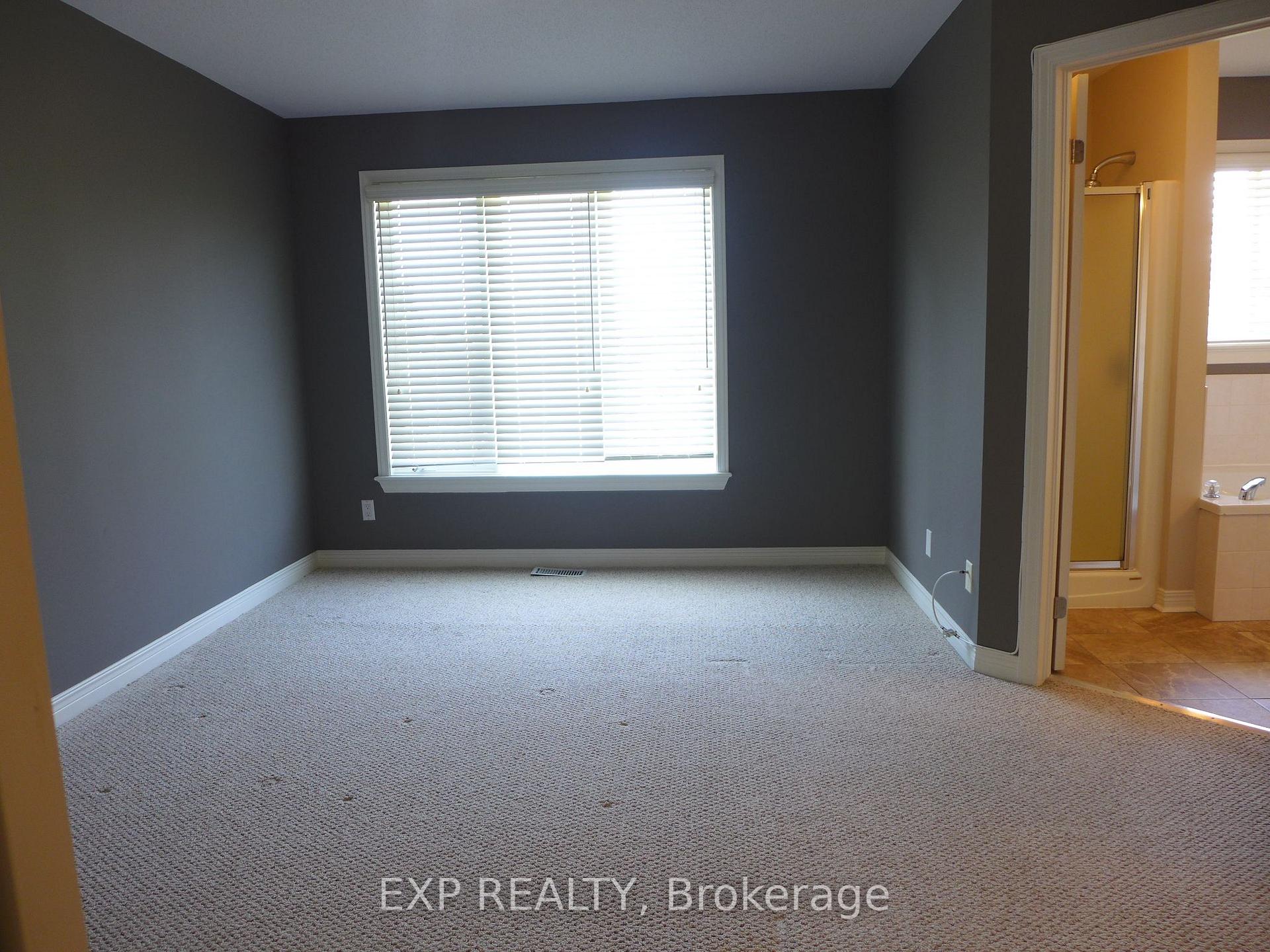 Photo 24 of 117 Thornbury Crescent, Ottawa, Centrepointe — HOMEH