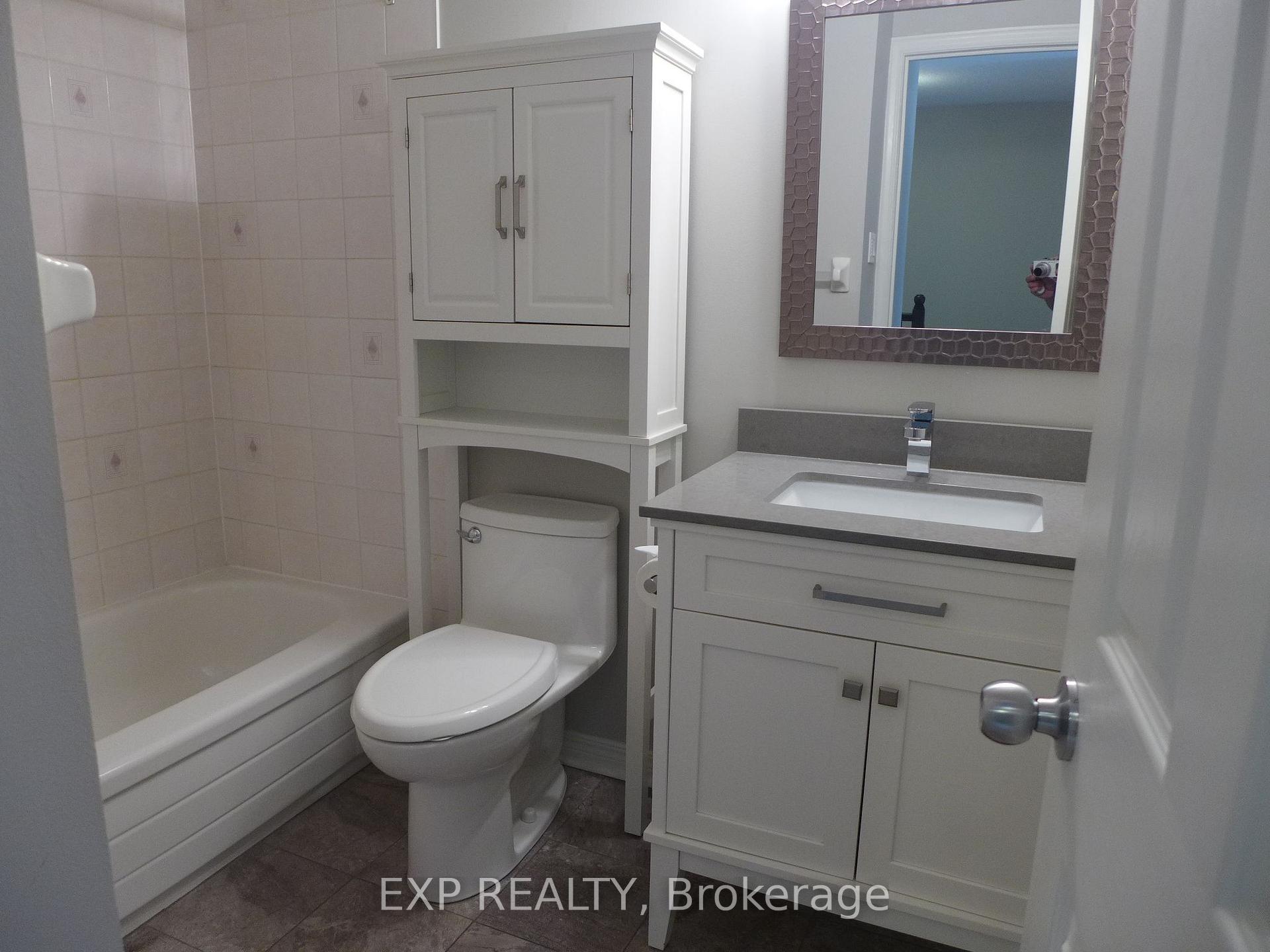 Photo 28 of 117 Thornbury Crescent, Ottawa, Centrepointe — HOMEH